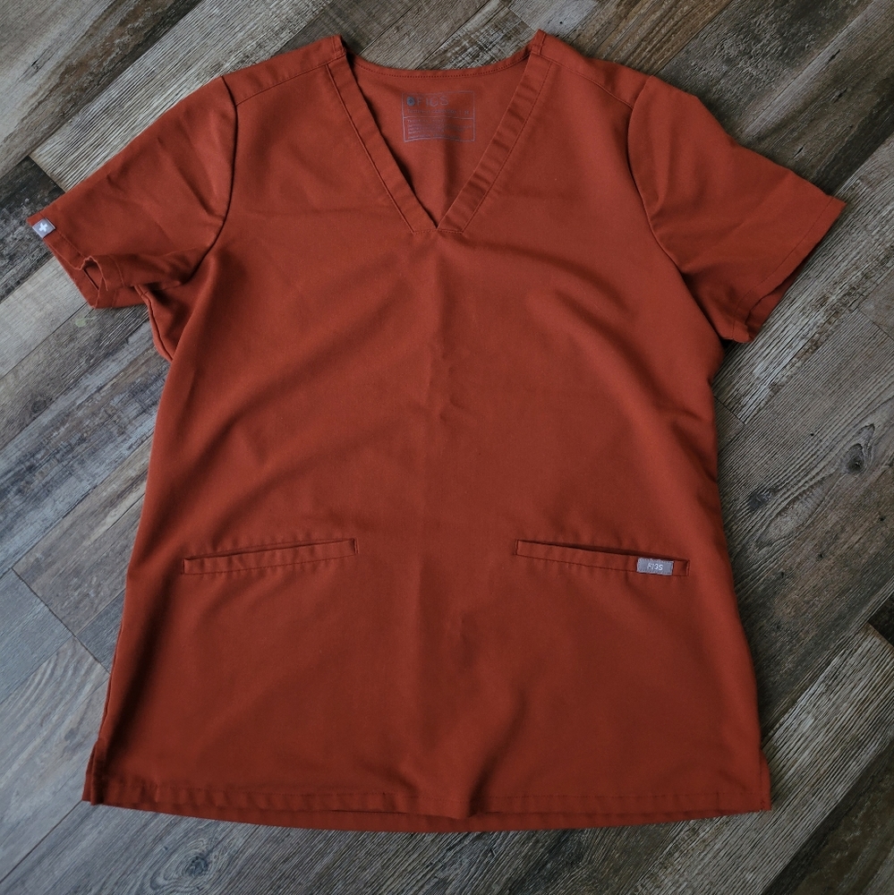 FIGS Rust Casma Scrub Top